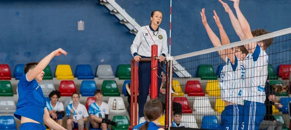 FOTO Školarci odmjerili snage u mješovitoj odbojci i "challenger raceu"