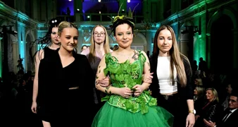 FOTO Znanje, kreativnost i suradnja mladih i obrtnika na velikoj reviji u varaždinskom HNK