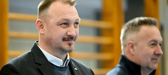 Otvorena obnovljena dvorana Osnovne škole Novi Marof &ndash; 500-tinjak malih sportaša zaigralo nogomet