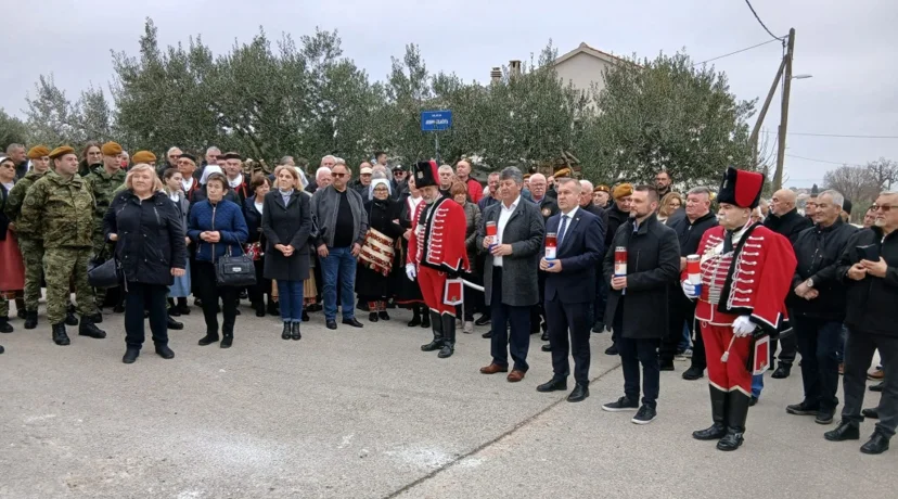 U Suhovarima otkriveno spomen-obilježje: uklesana imena petorice pripadnika &bdquo;Puma&ldquo; čiji su snovi zaustavljeni prije 33 godine