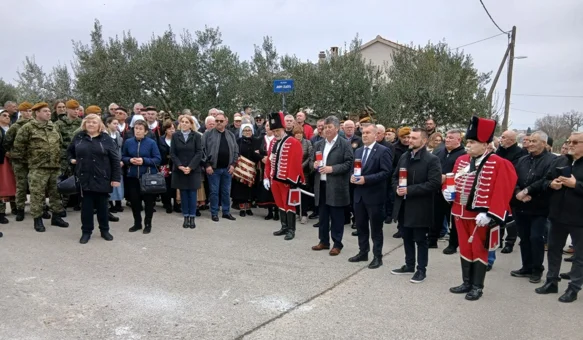 U Suhovarima otkriveno spomen-obilježje: uklesana imena petorice pripadnika &bdquo;Puma&ldquo; čiji su snovi zaustavljeni prije 33 godine