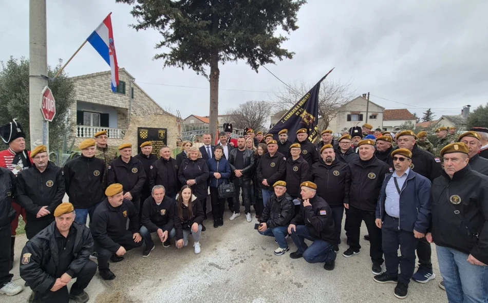 U Suhovarima otkriveno spomen-obilježje: uklesana imena petorice pripadnika &bdquo;Puma&ldquo; čiji su snovi zaustavljeni prije 33 godine