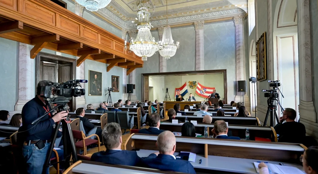 Lukavečki: &bdquo;Županija ignorira Grad Varaždin!&rdquo;, Horvatić: &bdquo;Zašto ne bismo gradili u Ludbregu, Marofu ili Ivancu?&rdquo;