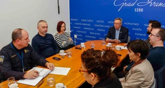 Kritike ŽUC-u: Ni nakon naloga pravobraniteljice za djecu, na ŽC kod OŠ Salinovec uspornik nije izgrađen!