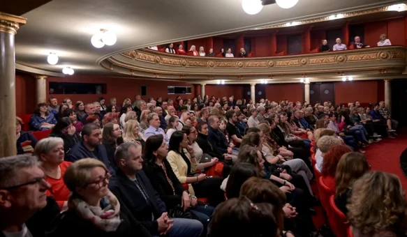 Predstava &bdquo;Kad u vojsku pođem&ldquo; održana povodom Međunarodnog dana žena