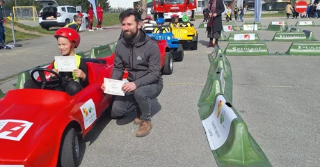 Ivanečki učenici okušali se u vožnji na prometnom poligonu