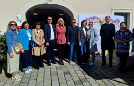 Održana javnozdravstvena akcija Dan žutih ruža - akcija o podizanju svijesti o endometriozi