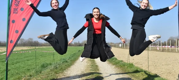 Utrka u Malom Bukovcu za sve stare kuke i dame u najboljim godinama privukla više od 150 natjecatelja