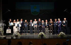 Nagrada za životno djelo u rukama Slavka Blagaja