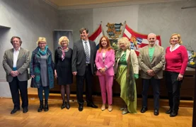 Pjesničkim maratonom u Županijskoj palači obilježen Svjetski dan poezije