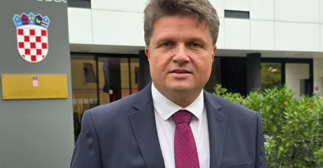 Marković u Saboru upozorio na opasni pružni prijelaz kod vrtića u Donjeg Kućanu, a Tušek najavio urgentno rješavanje