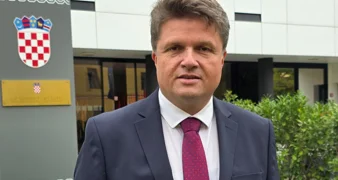 Marković u Saboru upozorio na opasni pružni prijelaz kod vrtića u Donjeg Kućanu, a Tušek najavio urgentno rješavanje