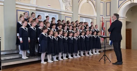 &bdquo;Uršuline zvjezdice&ldquo; najbolje, a Smotra po prvi put okupila i vrtićke zborove
