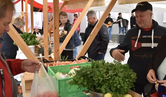 Besplatni napuhanci, živa glazba i bogata gastro ponuda. Ne propustite prvi jesenski Plac u Cestici!