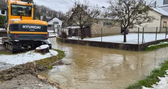 Stiže novo pogoršanje! Upaljeni alarmi, letjet će stabla i krhotine
