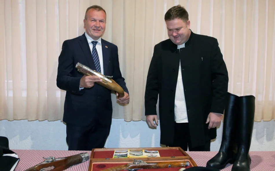 Kuburaško društvo &bdquo;Glasna kubura&ldquo; Kamenica obilježilo 20 godina djelovanja