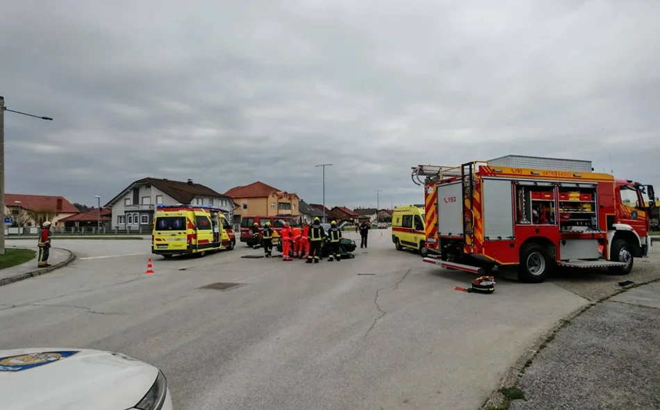 Oduzeo prednost i izazvao sudar &ndash; trojica završila u bolnici