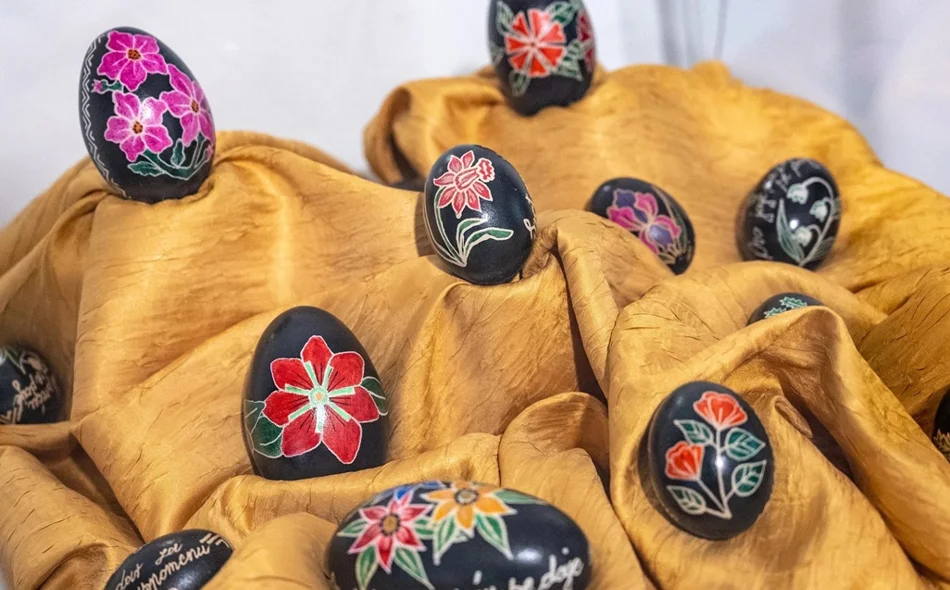 &ldquo;Ovo jaje za sreću se daje&rdquo;: jedinstvene crne pisanice najupečatljiviji su simboli Uskrsa