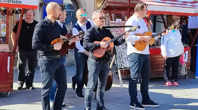 Na bogatom uličnom sajmu predstavit će se pedesetak obrnika
