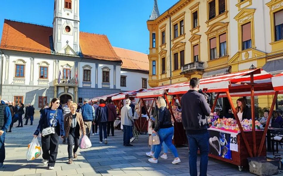 Na bogatom uličnom sajmu predstavit će se pedesetak obrnika