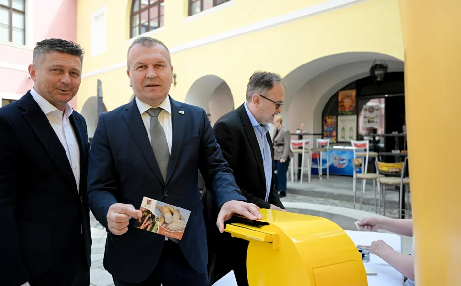 FOTO/AUDIO On je ljut i oštar, ali zdrav i poseban: ludbreški hren od danas motiv na poštanskim markama i razglednicama