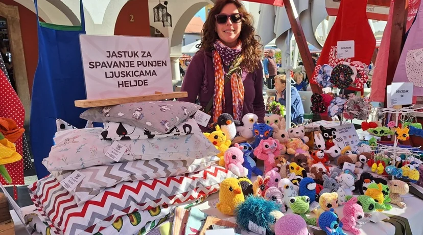 FOTO/AUDIO Gradsko središte nakratko je postalo najveći izlog maštovitih rukotvorina