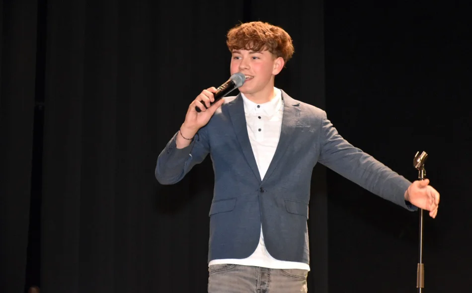 FOTO Natjecanje pjevača amatera pobudilo ogroman interes