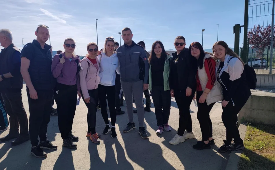 FOTO Brojni građani odazvali se Zelelnoj čistki i prikupili više od 30 kubika otpada