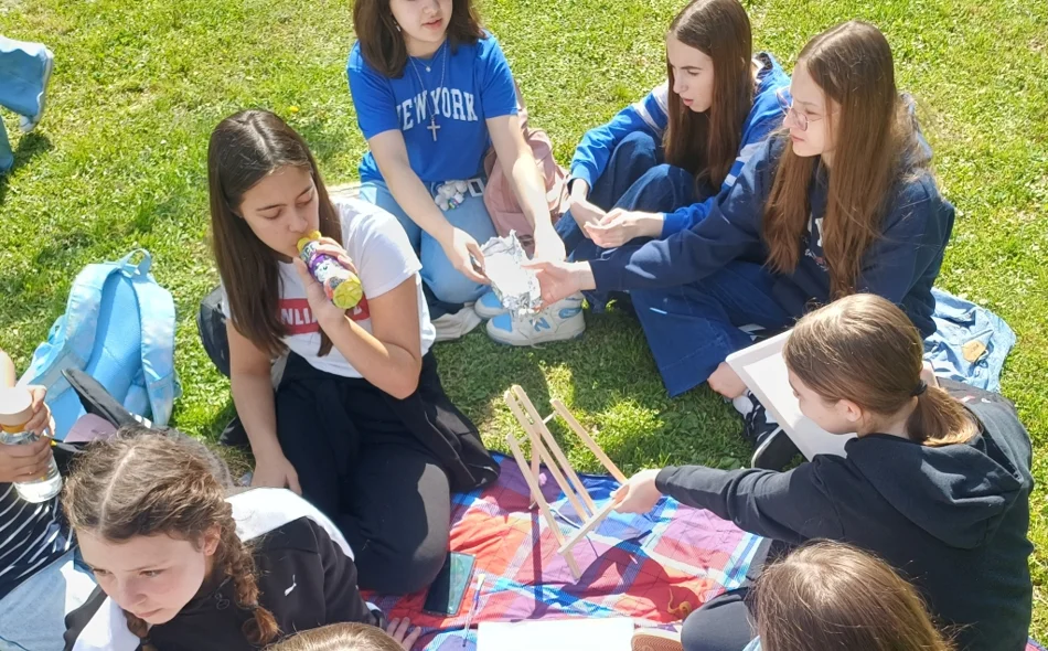 Članovi dječjih foruma i vijećnici obilježili Dan planeta Zemlje na Starome gradu