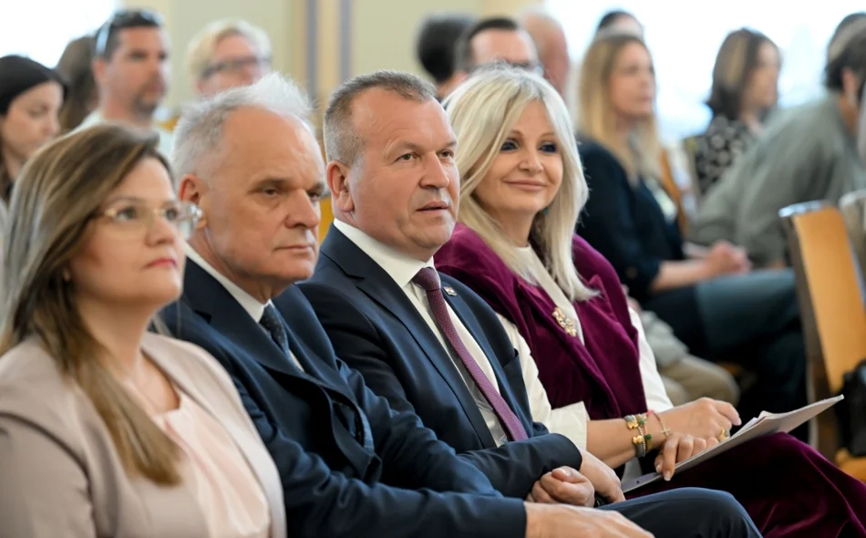 44 zbora iz cijele Hrvatske na pozornici varaždinskog HNK-a