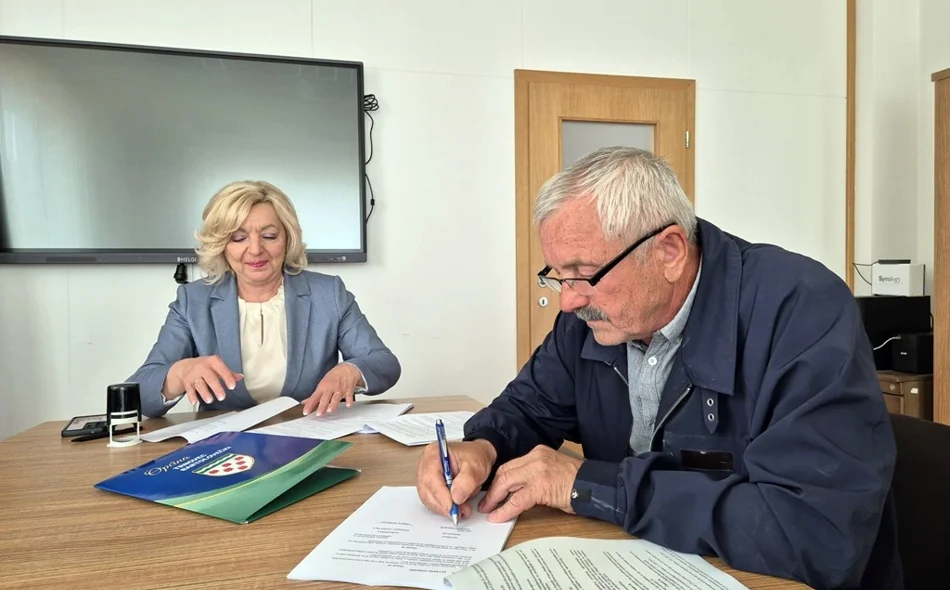 Uređenje središta Trnovca, Štefanca, Šemovca i Zamlake pred završetkom