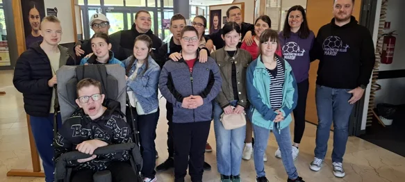 FOTO/VIDEO Oni treniraju, voze quad, sviraju bubnjeve... I poručuju vam: &bdquo;Vidiš li me? I ja mogu!&rdquo;