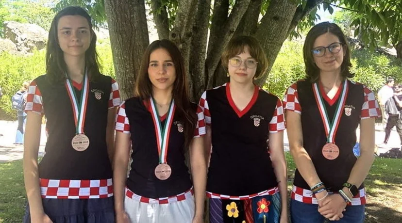 Brončana gimnazijalka Ozana Margotić drugi put zaredom među najboljim mladim programerkama Europe