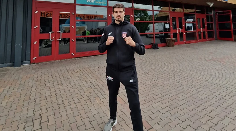 Enes Garibović s reprezentaciju traži put do medalje i izravnog plasmana na Svjetsko prvenstvo