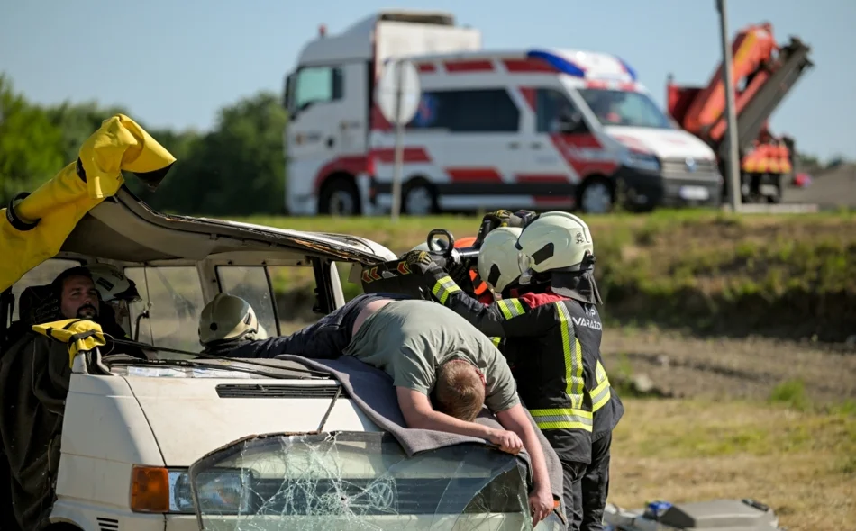 Simulirana teška prometna nesreća s više ozlijeđenih osoba