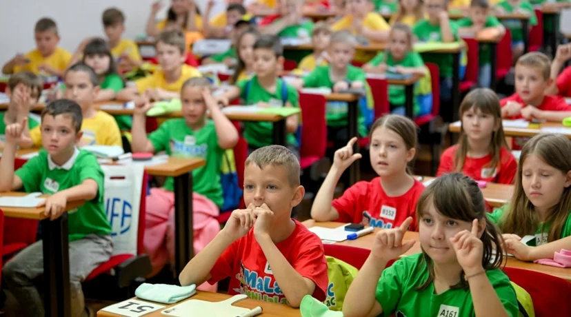 FOTO Više od 200 malih genijalaca na Državnom natjecanju iz mentalne aritmetike u Varaždinu