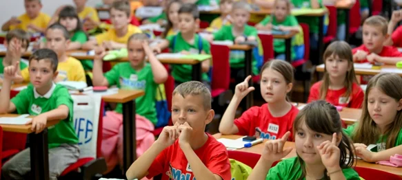 FOTO Više od 200 malih genijalaca na Državnom natjecanju iz mentalne aritmetike u Varaždinu