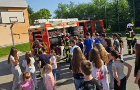 Vrićarci i školarci sudjelovali u vatrogasnim vježbama Vatrogasne zajednice Općine Vidovec