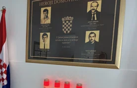 Otkrivena spomen-ploča poginulim i nestalim braniteljima Domovinskog rata