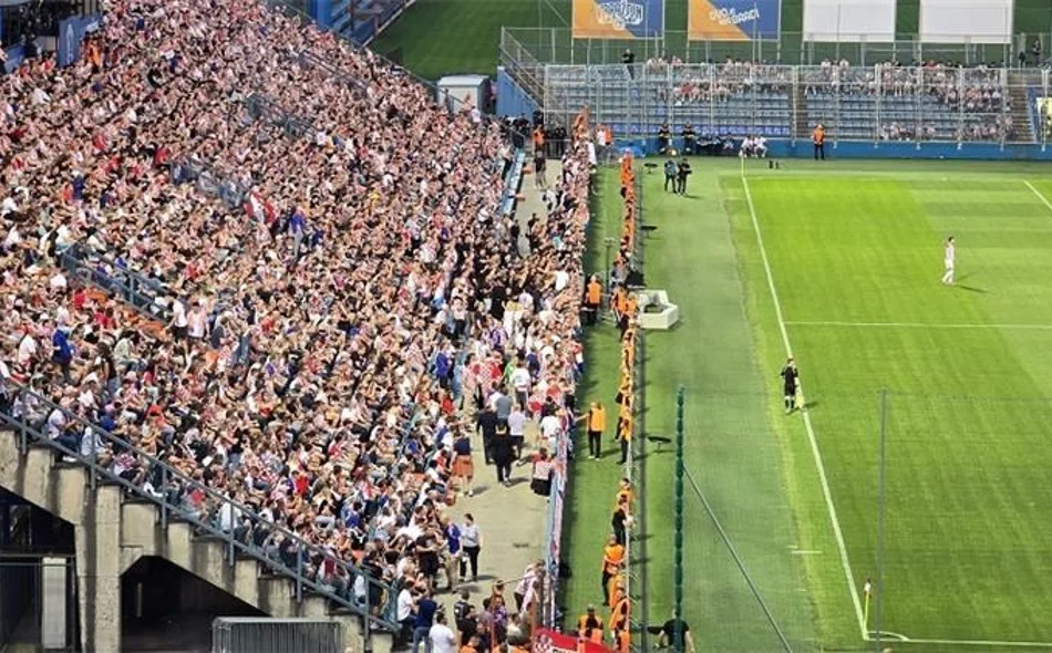 Uoči jučerašnje utakmice privedeno deset Slovenaca