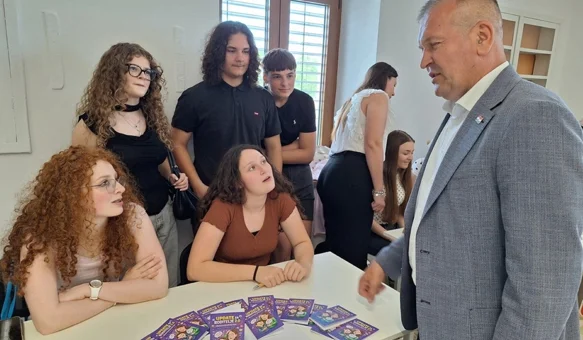 FOTO Učenici 48 škola osmislili i proveli zanimljive i korisne projekte građanskog odgoja