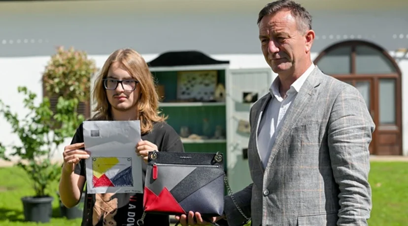 Varaždinska dvorišta otvorila vrata, Erikov crtež postao prava dizajnerska torbica