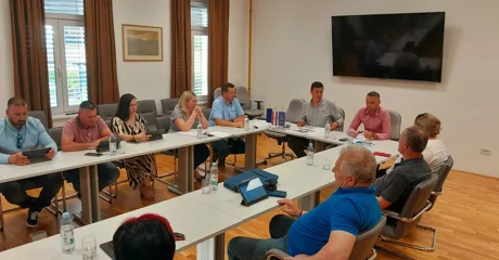 Općinske nagrade Vladimiru Cikaču, Lani Lukinec i Zlatnim goricama