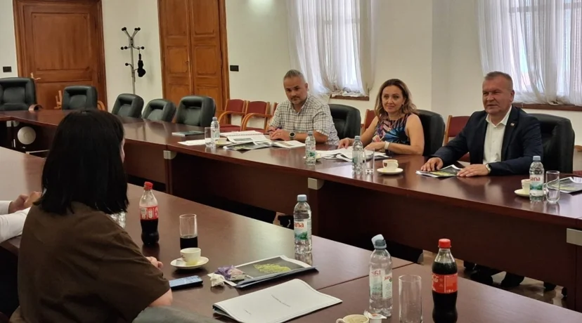Ministrica Vučković na opsežnom sastanku kod župana Stričaka