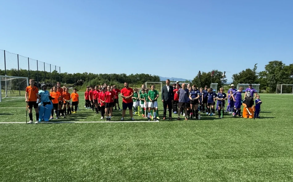 Mladi hokejaši HK Drava lavovski se borili na prvom međunarodnom turniru!