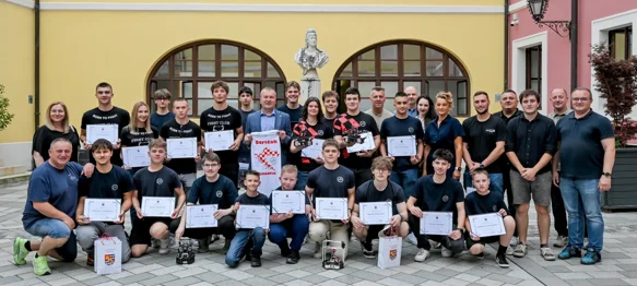 FOTO Robotičari kući donijeli čak 22 odličja, a još četiri pridodali savate borci