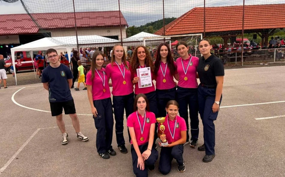 FOTO U Leskovcu Topličkom održano popularno vatrogasno natjecanje