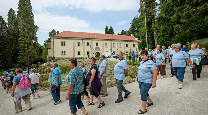 FOTO Stričak: &bdquo;Naši stariji sugrađani su živa povijest, čuvari tradicije i nepresušan izvor mudrosti&ldquo;