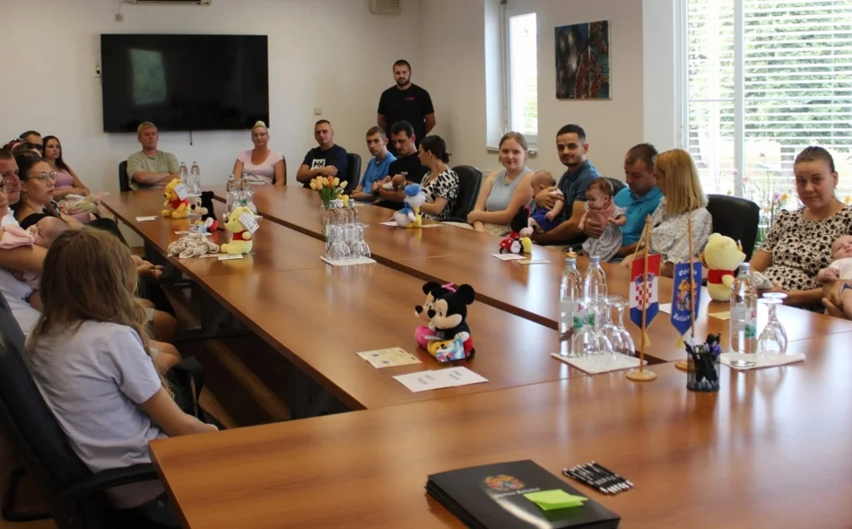 Veselo u Jalžabetu: Održan prijem za 11 beba i potpisano 10 ugovora za nekretnine i energetsku obnovu