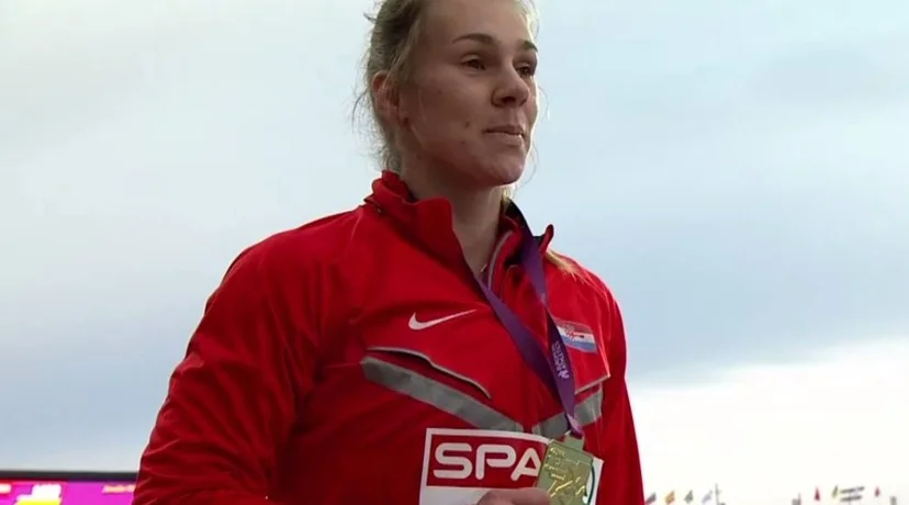 Şara Kolak 